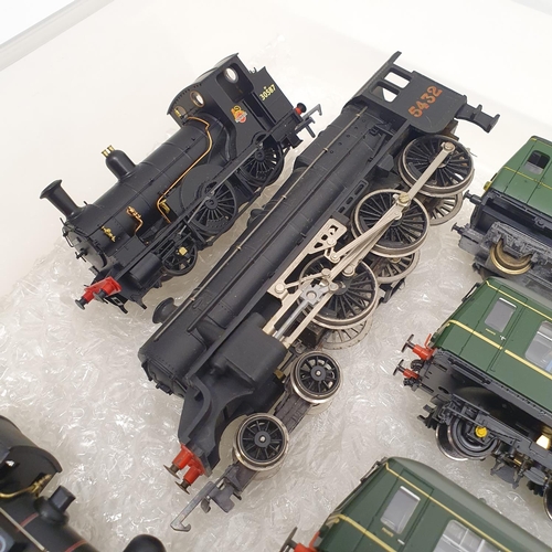 223 - A Bachmann OO gauge two car train set, four OO gauge locomotives and a carriage (7) (box) Provenance... 