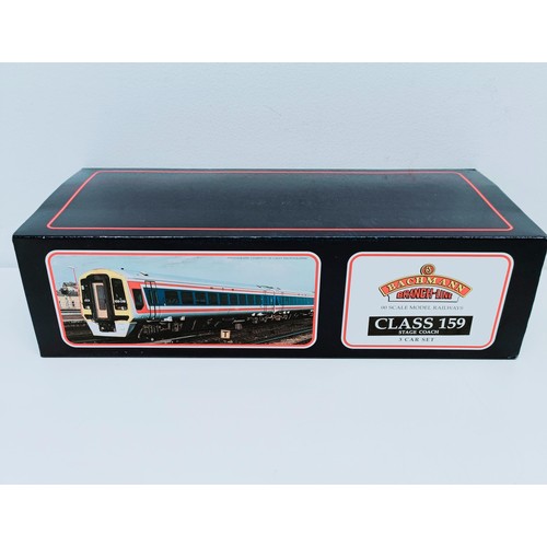 9 - A Bachmann OO gauge, three car set, No 31-512 , boxed Provenance: From a vast single owner collectio...
