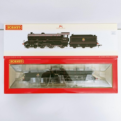 22 - A Hornby OO gauge 4-6-2 locomotive and tender, No R299X, boxed 
Provenance: From a vast single owner...
