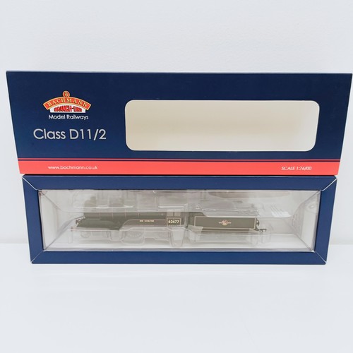 61 - A Bachmann OO gauge 4-4-0 locomotive and tender, No 31-136DC, boxed Provenance: From a vast single o... 