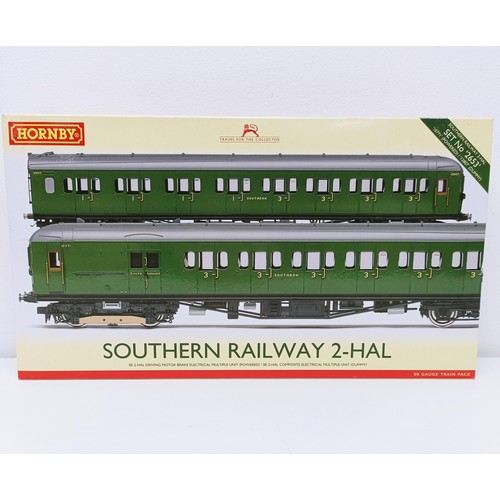 70 - A Hornby OO gauge two car set, No R3260, boxed  Provenance: From a vast single owner collection of O... 