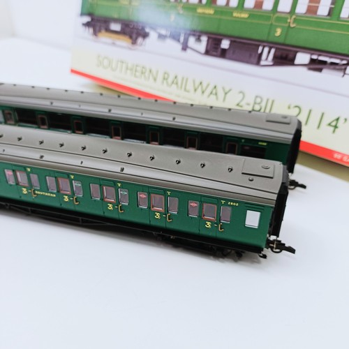 73 - A Hornby OO gauge two car set, R3161X, boxed  Provenance: From a vast single owner collection of OO ... 