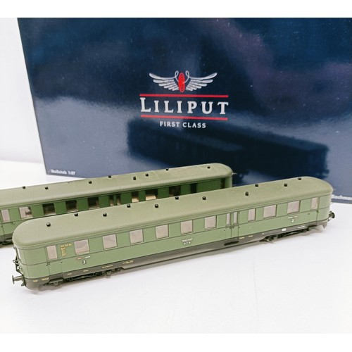 76 - A Liliput OO gauge two car set, No L112503, boxed  Provenance: From a vast single owner collection o... 