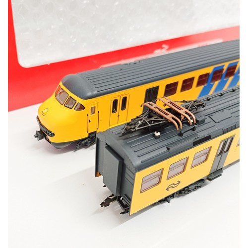 78 - A Fleischmann HO gauge two car train set, No 4472, boxed  Provenance: From a vast single owner colle... 