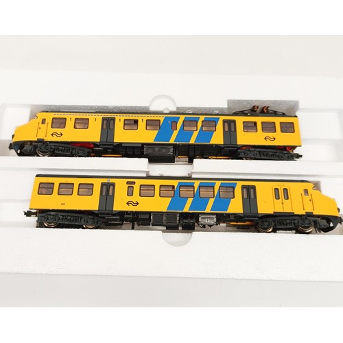 78 - A Fleischmann HO gauge two car train set, No 4472, boxed  Provenance: From a vast single owner colle... 