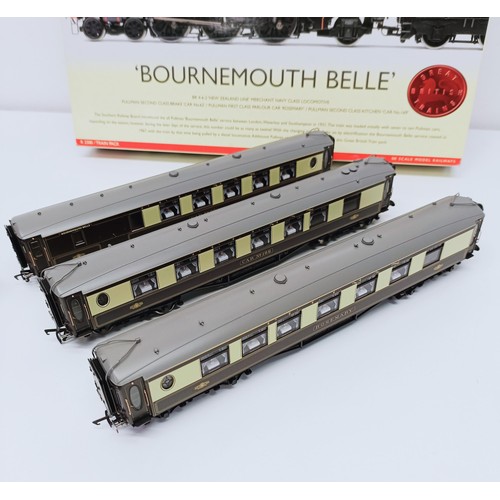 80 - A Hornby OO gauge four car train set, No R2300, boxed  Provenance: From a vast single owner collecti... 