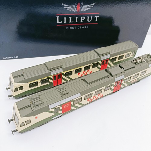 90 - A Liliput HO gauge two car train set, No L114424, boxed  Provenance: From a vast single owner collec... 