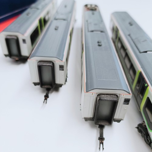 95 - A Bachmann OO gauge four car train set, No 31-031, boxed  Provenance: From a vast single owner colle... 