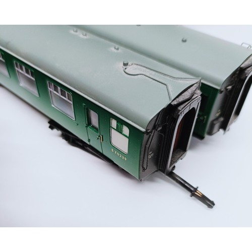 97 - A Bachmann OO gauge four car train set, No 31-426HX01, boxed Provenance: From a vast single owner co... 