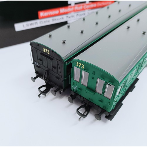 100 - A Kernow OO gauge two car set, No K1002, boxed  Provenance: From a vast single owner collection of O... 