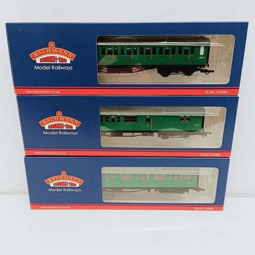 103 - A Bachmann OO gauge three car set, No 34-500Z-LN, boxed  Provenance: From a vast single owner collec... 