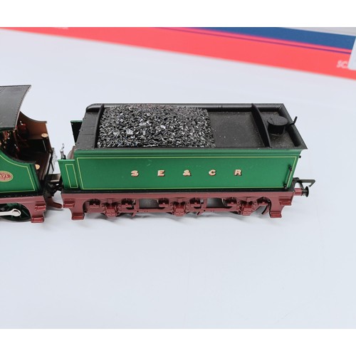 105 - A Bachmann OO gauge 0-6-0 locomotive and tender, No 31-463-LN05, boxed  Provenance: From a vast sing... 