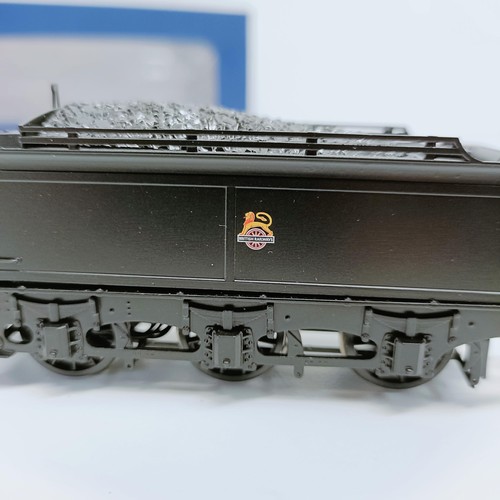 106 - A Bachmann OO gauge 0-6-0 locomotive and tender, No 31-626, boxed  Provenance: From a vast single ow... 