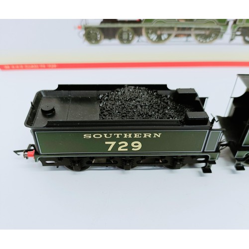 111 - A Hornby OO gauge 4-4-0 locomotive and tender, No R2711X, boxed Provenance: From a vast single owner... 