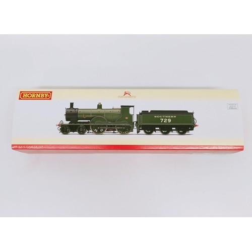 111 - A Hornby OO gauge 4-4-0 locomotive and tender, No R2711X, boxed Provenance: From a vast single owner... 