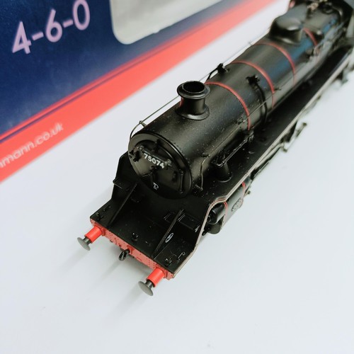 115 - A Bachmann OO gauge 4-6-0 locomotive and tender, No 31-117DC, boxed  Provenance: From a vast single ... 