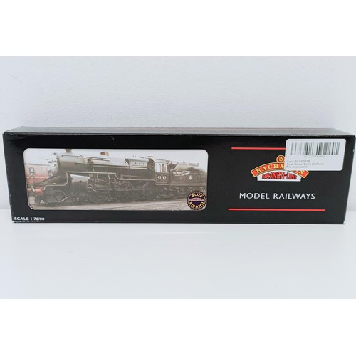 117 - A Bachmann OO gauge 2-6-0 locomotive and tender, No 32-179, boxed Provenance: From a vast single own... 