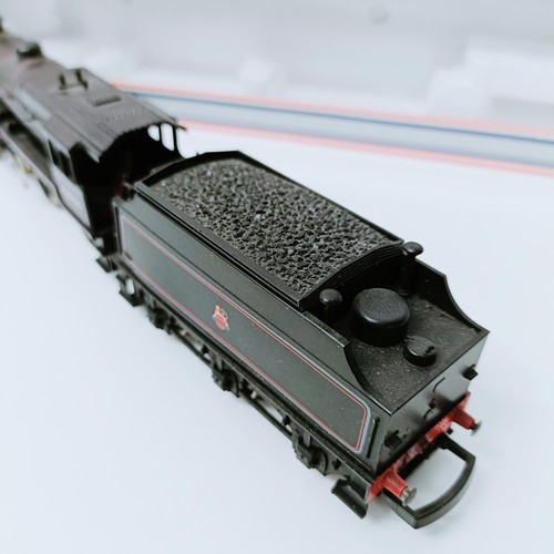 234 - A Lima HO gauge 2-6-0 locomotive and tender, No 205120, boxed  Provenance: From a vast single owner ... 