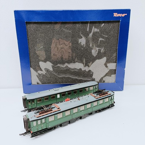 238 - A Roco HO gauge two car train set, No 63141, boxed  Provenance: From a vast single owner collection ... 