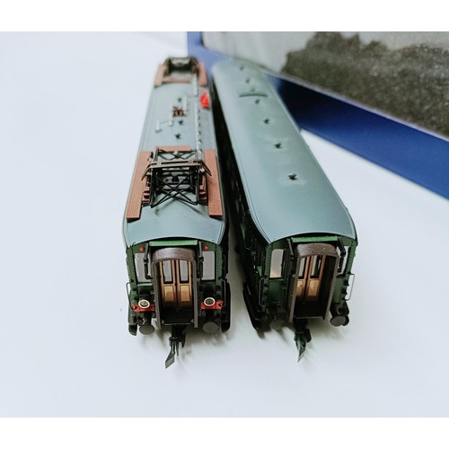 238 - A Roco HO gauge two car train set, No 63141, boxed  Provenance: From a vast single owner collection ... 