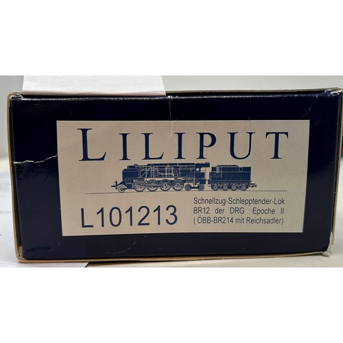 139 - A Liliput HO gauge 2-8-4 locomotive and tender, No L101213, boxed Provenance: From a vast single own... 