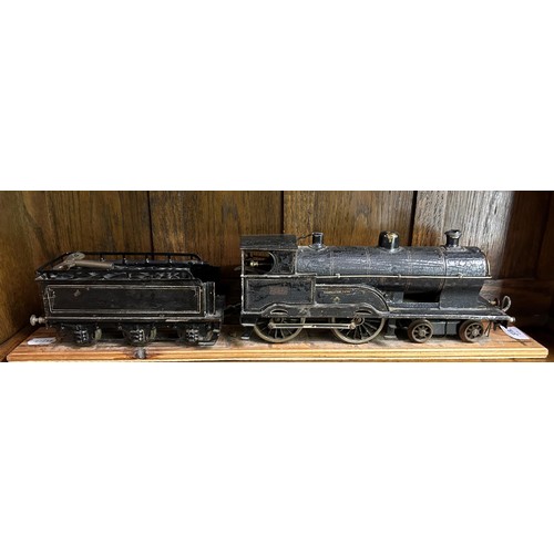 385 - A Bing for Bassett-Lowke clockwork O gauge 4-4-0 locomotive and tender, King George V