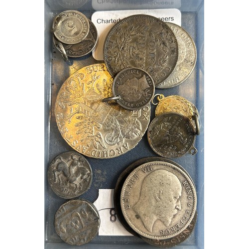 623 - A hammered penny and other assorted world coins