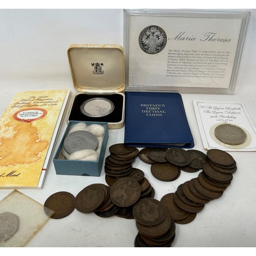 644 - A Royal Mint silver proof commemorative coin, assorted commemorative and GB coins