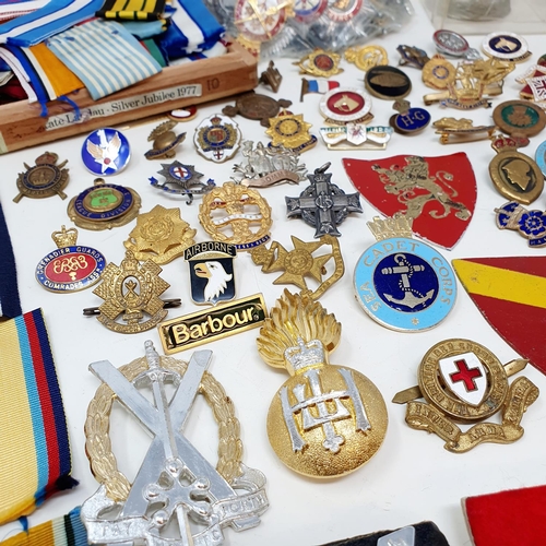 526 - Assorted military and other badges, sweetheart badges, books and related items (box)