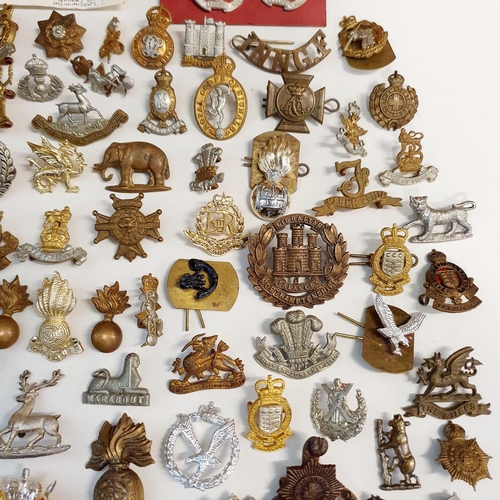 533 - Assorted military badges