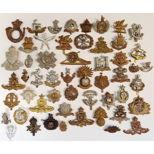 534 - Assorted military badges