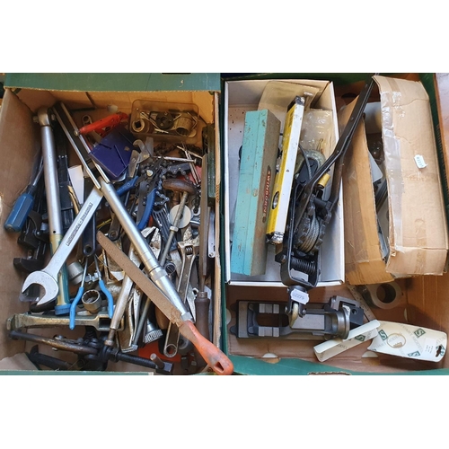 514 - Assorted hand and other tools (2 boxes)  Note: From a deceased estate, being sold without reserve