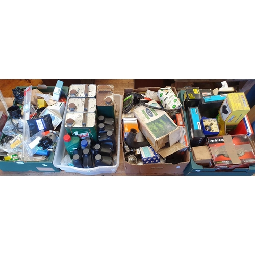 522 - Assorted car parts, including air filters, brakes, other consumables and items (4 boxes)  Note: From... 