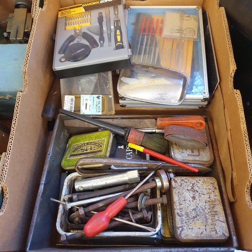 538 - Assorted hand and other tools (2 boxes)