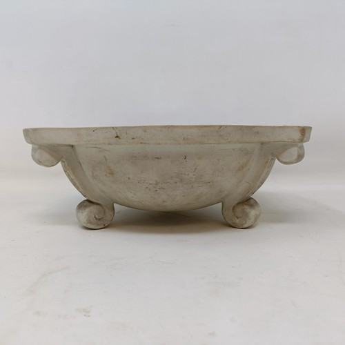 646 - An anointing bowl, 22 cm diameter