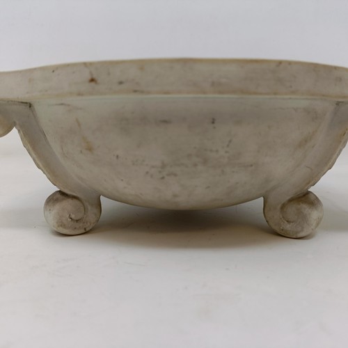 646 - An anointing bowl, 22 cm diameter