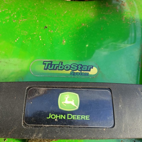 556 - A John Deere Turbostar petrol lawn mower