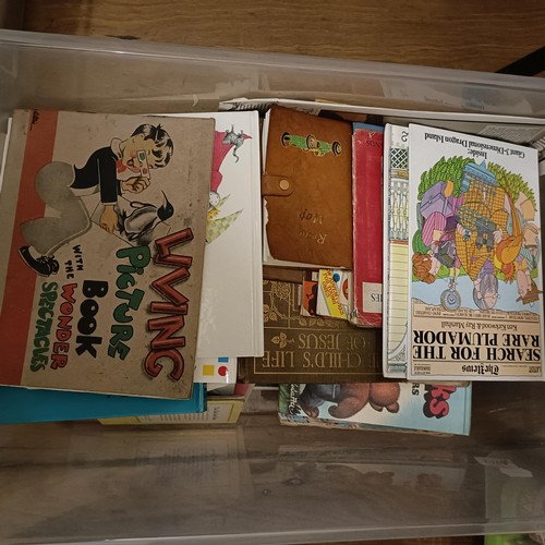 814 - Assorted toys, and various other items (7 boxes)