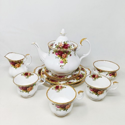 817 - A Royal Albert Country Rose pattern part service, other ceramics and glass (2 boxes)