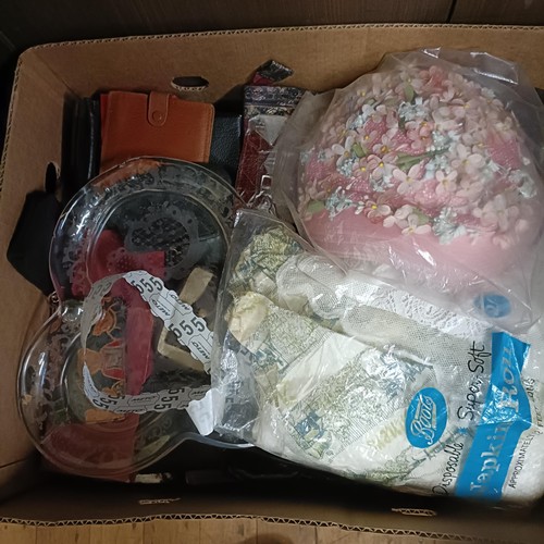 836 - Assorted purses, toys and other items (6 boxes)