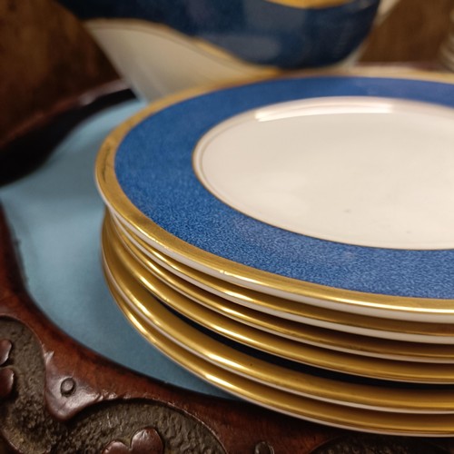 620A - A Coalport Athlone Blue pattern part dinner service, and a tray (box)