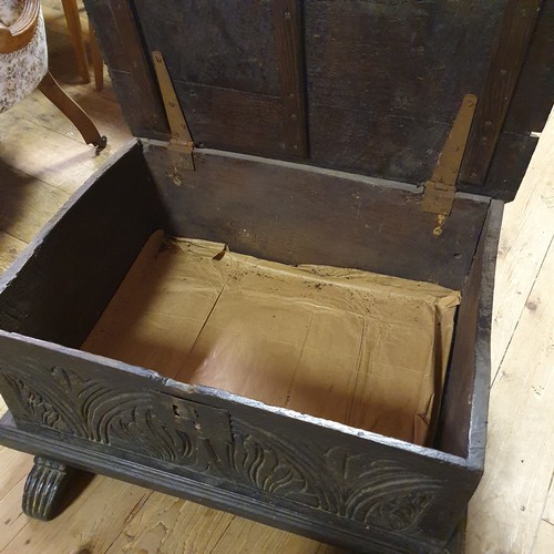 899 - An oak bible box, 60 cm wide