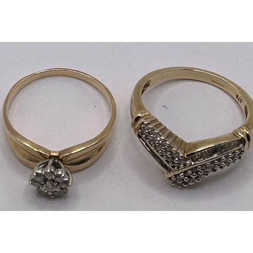 155 - A 9ct gold and diamond cluster ring, ring size R, and another, ring size R (2)