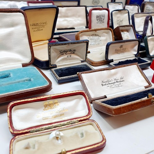 214 - Assorted Victorian and later jewellery boxes