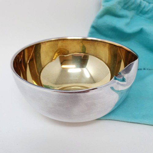 284 - A Tiffany & Co silver drinking bowl, in a Tiffany bag