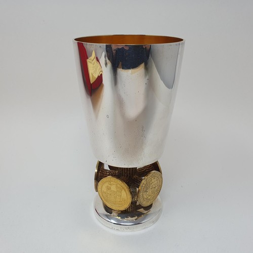 297 - A silver and silver gilt goblet, by Stuart Devlin, The Bristol 600, 13.4 ozt, cased, with certificat... 