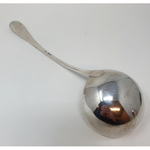 289 - An Edward VII silver Old English and shell pattern punch ladle, London 1908, 6.7 ozt