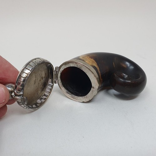 314 - A 19th century Scottish horn snuff mull, with a silver coloured metal mount, 8 cm wide