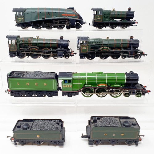 4 - A Hornby OO gauge 4-6-2 locomotive, No 6009, four other locomotives and three tenders (8)