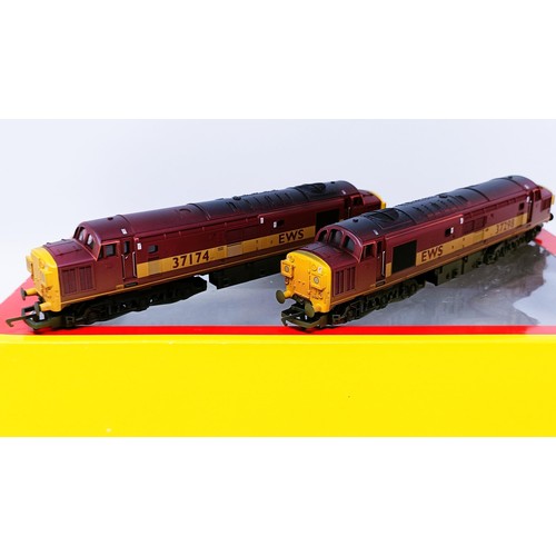 26 - A Hornby OO gauge two car set, No R2255A, boxed
Provenance: Deceased single owner collection from St... 